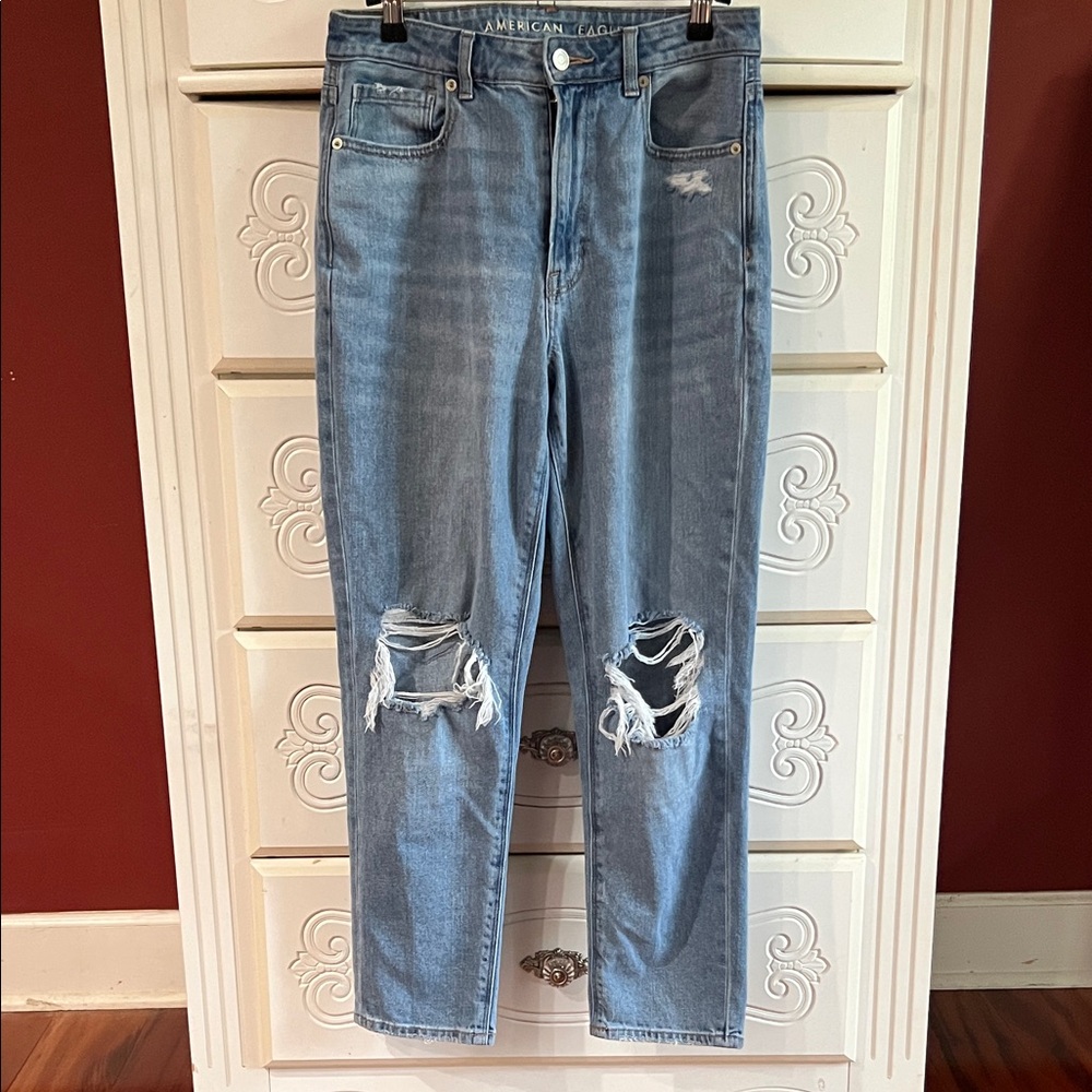 American Eagle Outfitters Light Blue Ripped Mom Jeans